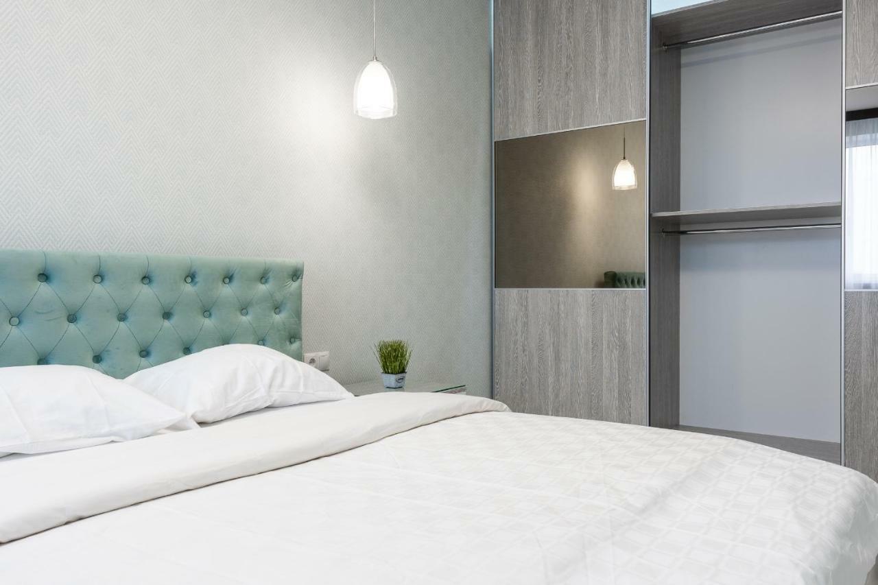 Deluxe Apartment On Belorusskay Street "Silver Tower" Kijów Zewnętrze zdjęcie